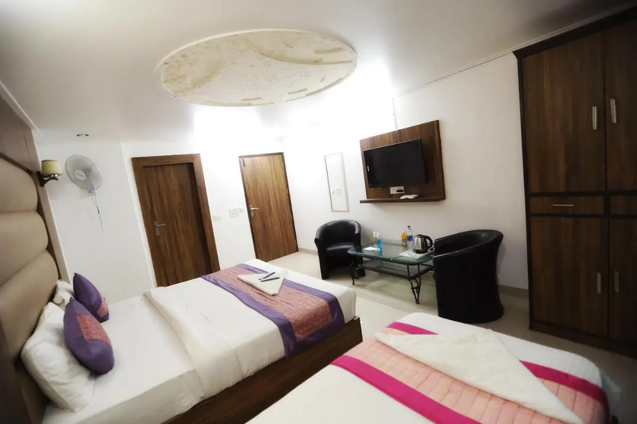 Airport Hotel Noratan Palace New Delhi